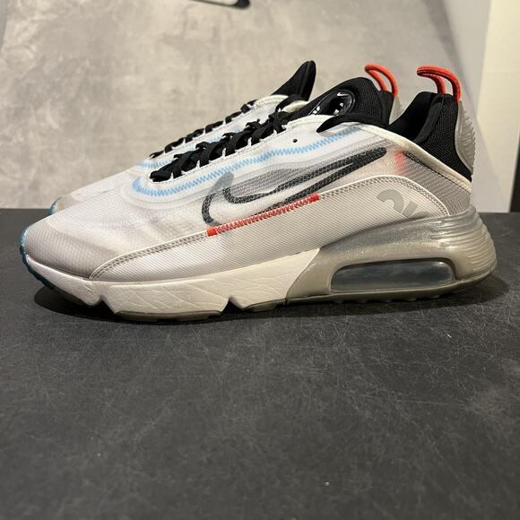 Nike Air Max 2090 Shoes Mens Size 13 White Black Gray Red Pull Tab Sneakers